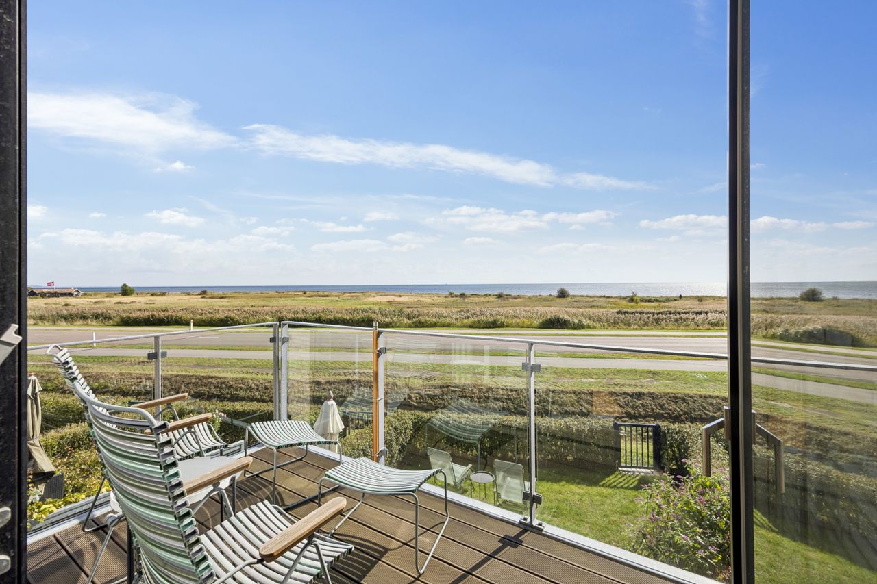 Ejendomsbillede 2 af 25