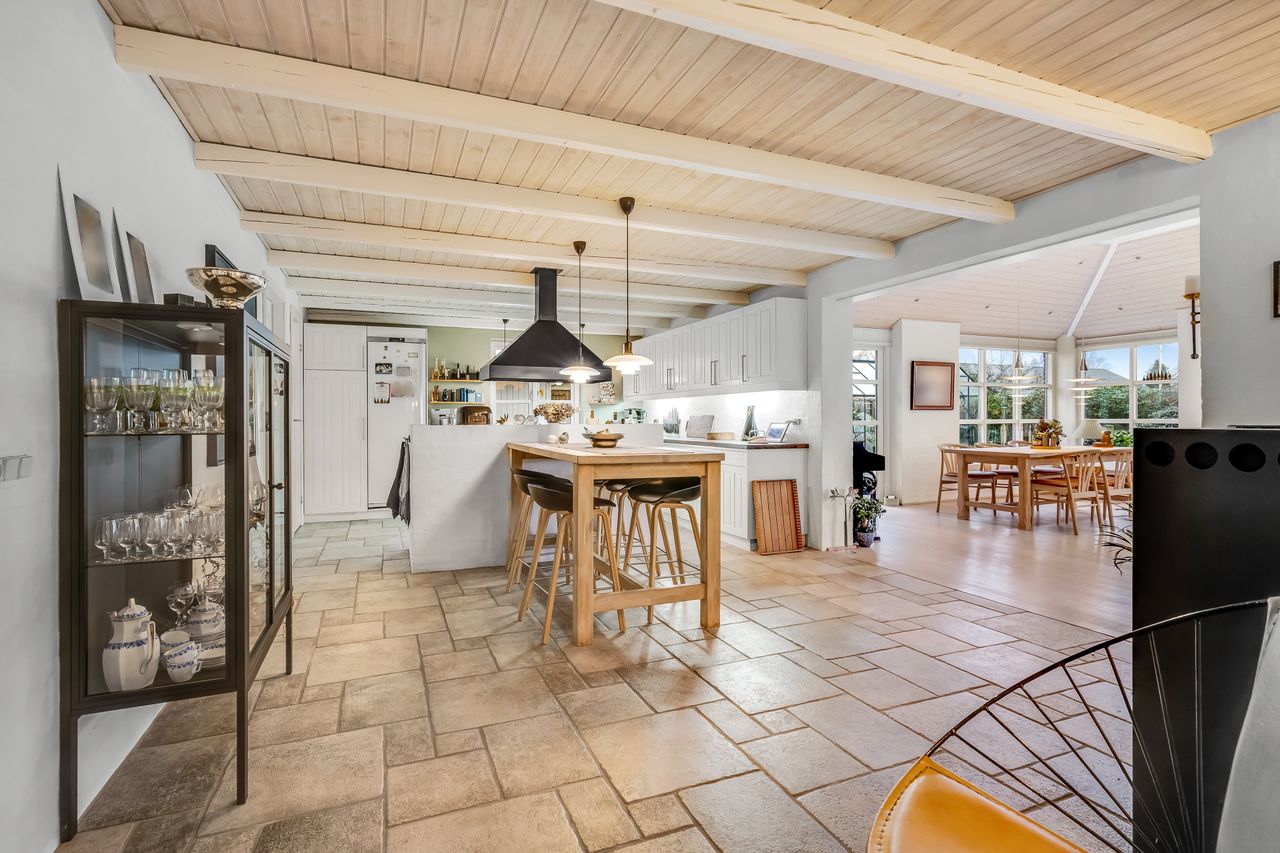 Ejendomsbillede 3 af 33