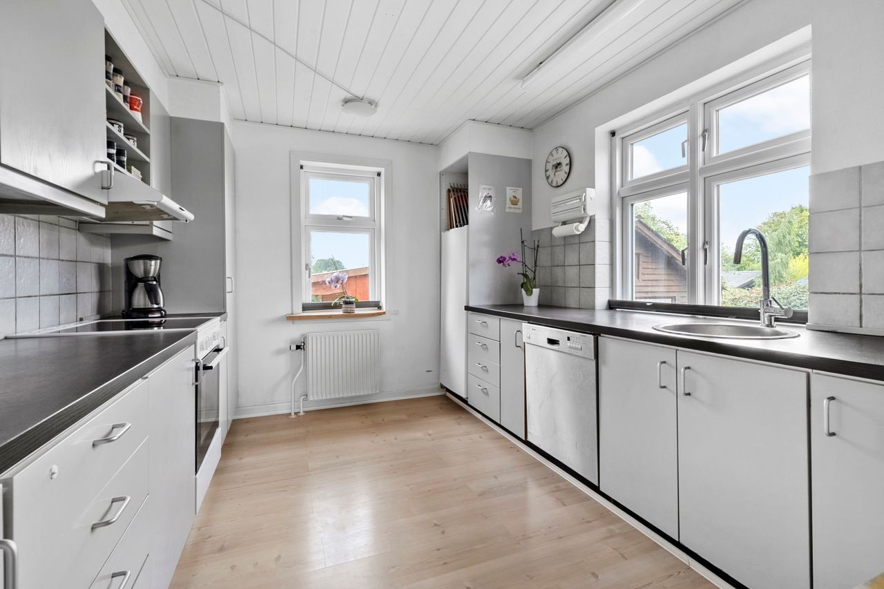 Ejendomsbillede 3 af 19