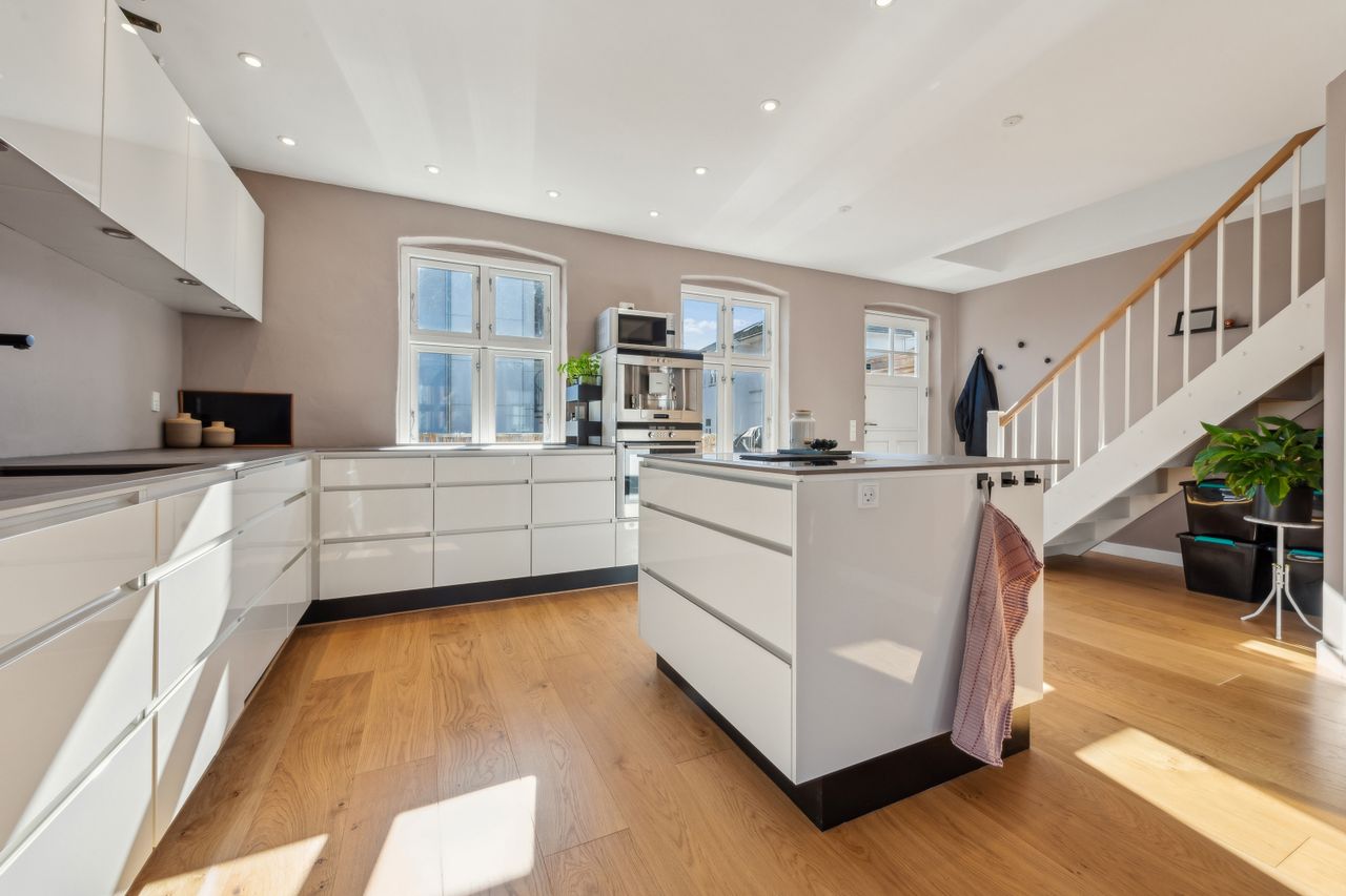 Ejendomsbillede 2 af 29