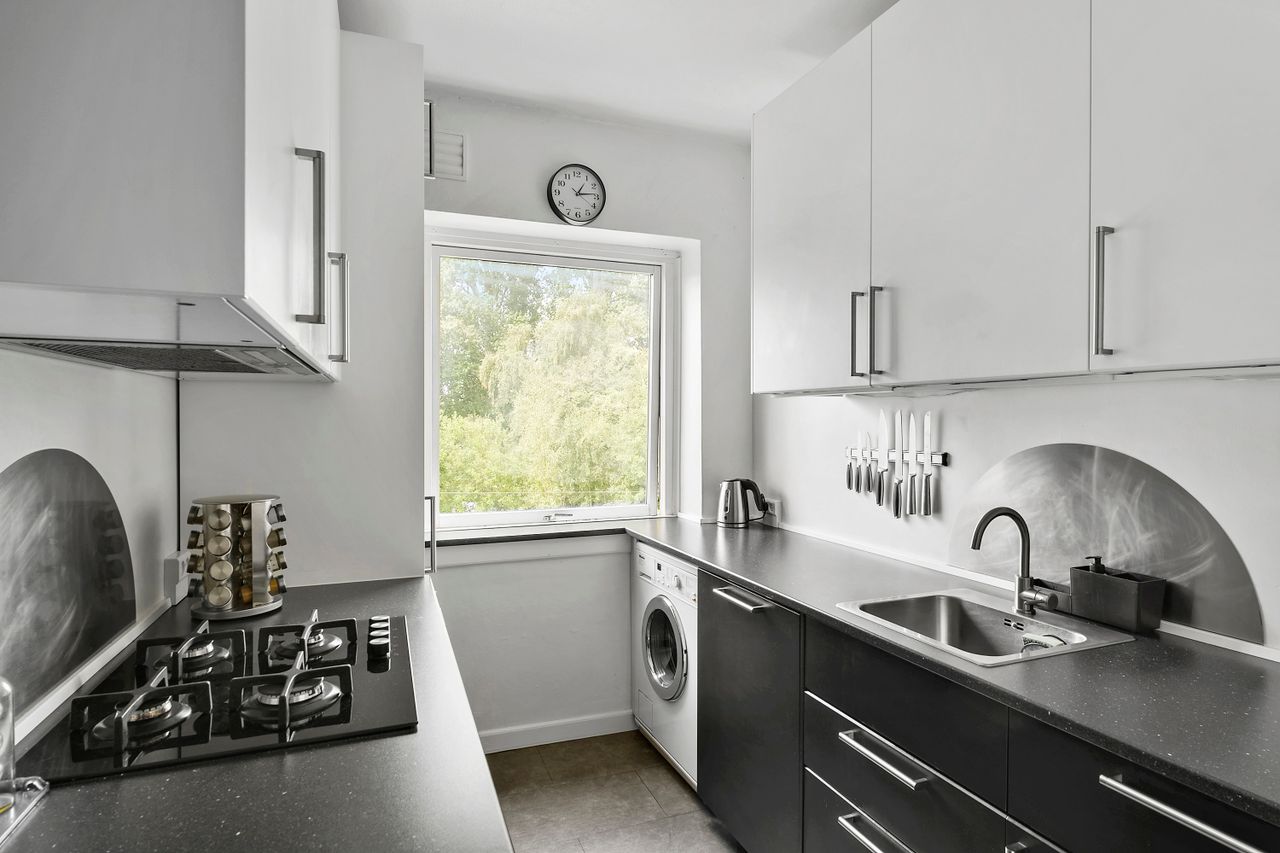 Ejendomsbillede 2 af 15