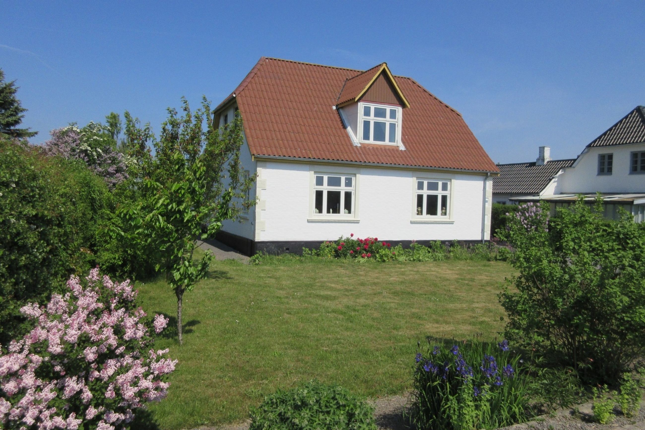 Stavsdalvej 12, Østerlars Villa