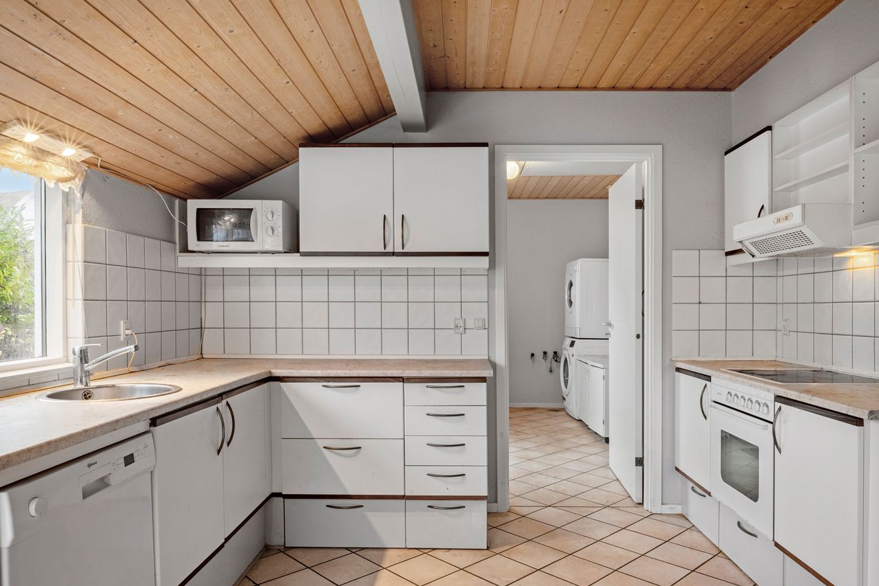 Ejendomsbillede 2 af 15