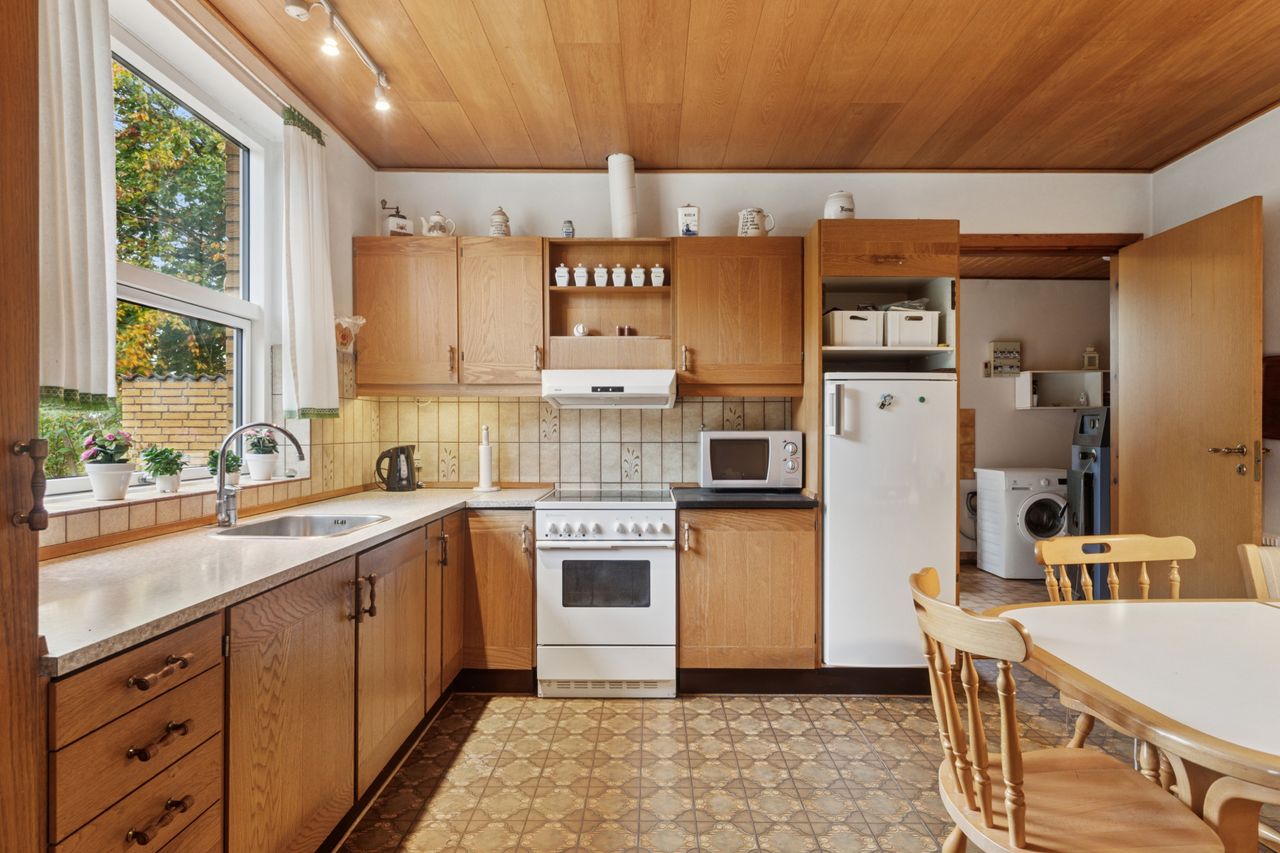 Ejendomsbillede 2 af 33