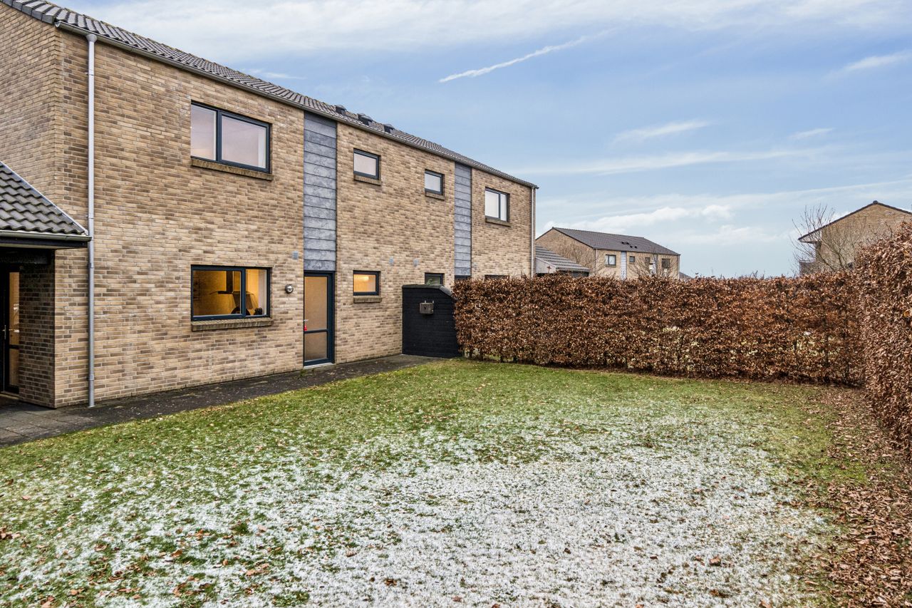 Ejendomsbillede 2 af 28