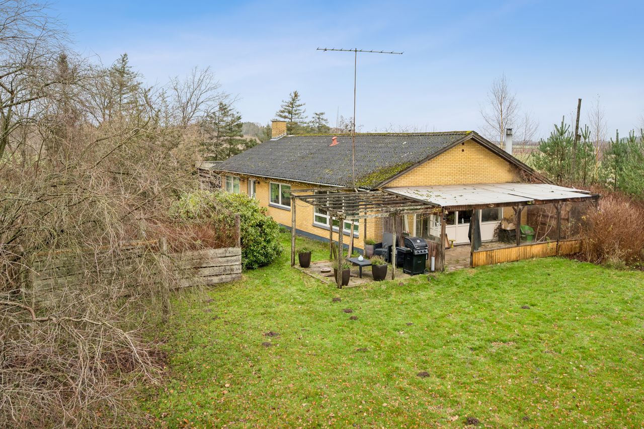 Ejendomsbillede 2 af 34