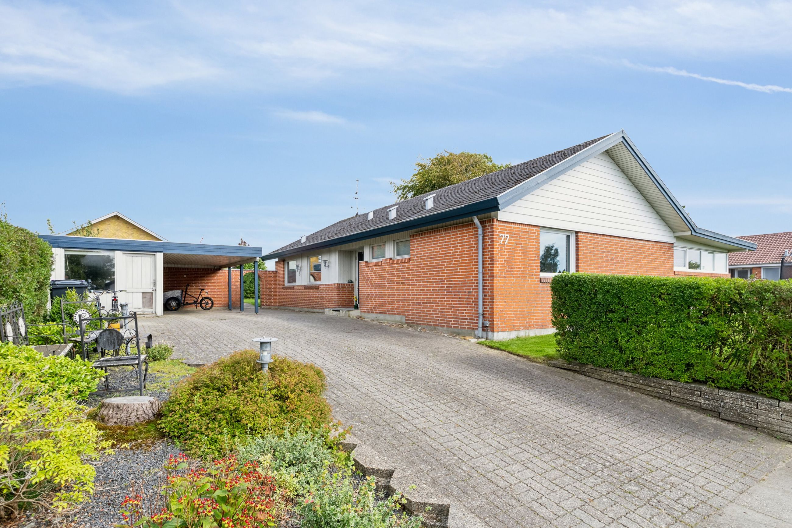 St. Lundgård Vej 77, Tjørring Villa