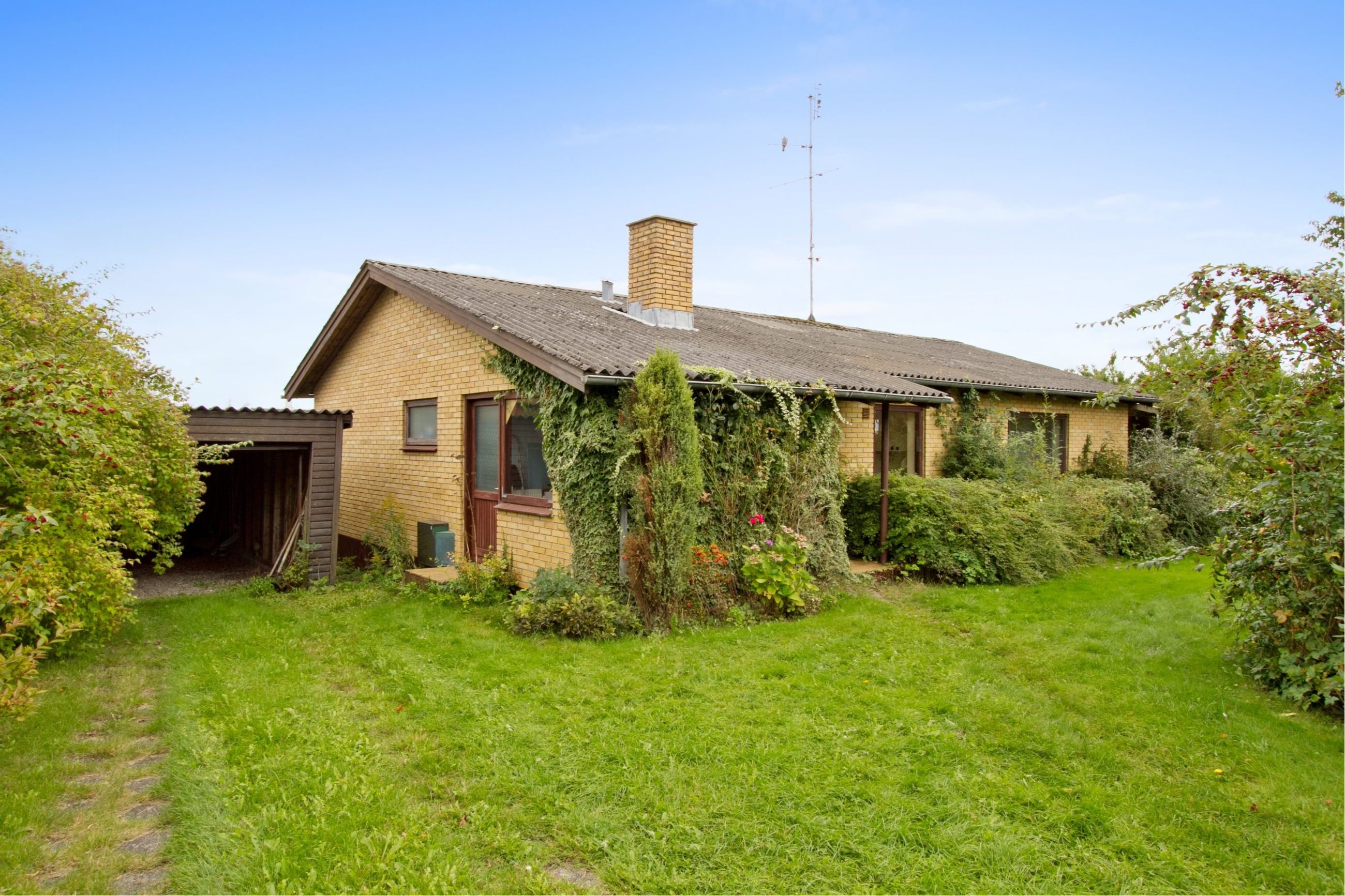 Christinedalsvej 12 Villa