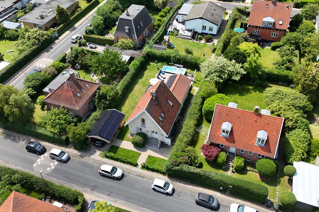 Ejendomsbillede 3 af 33