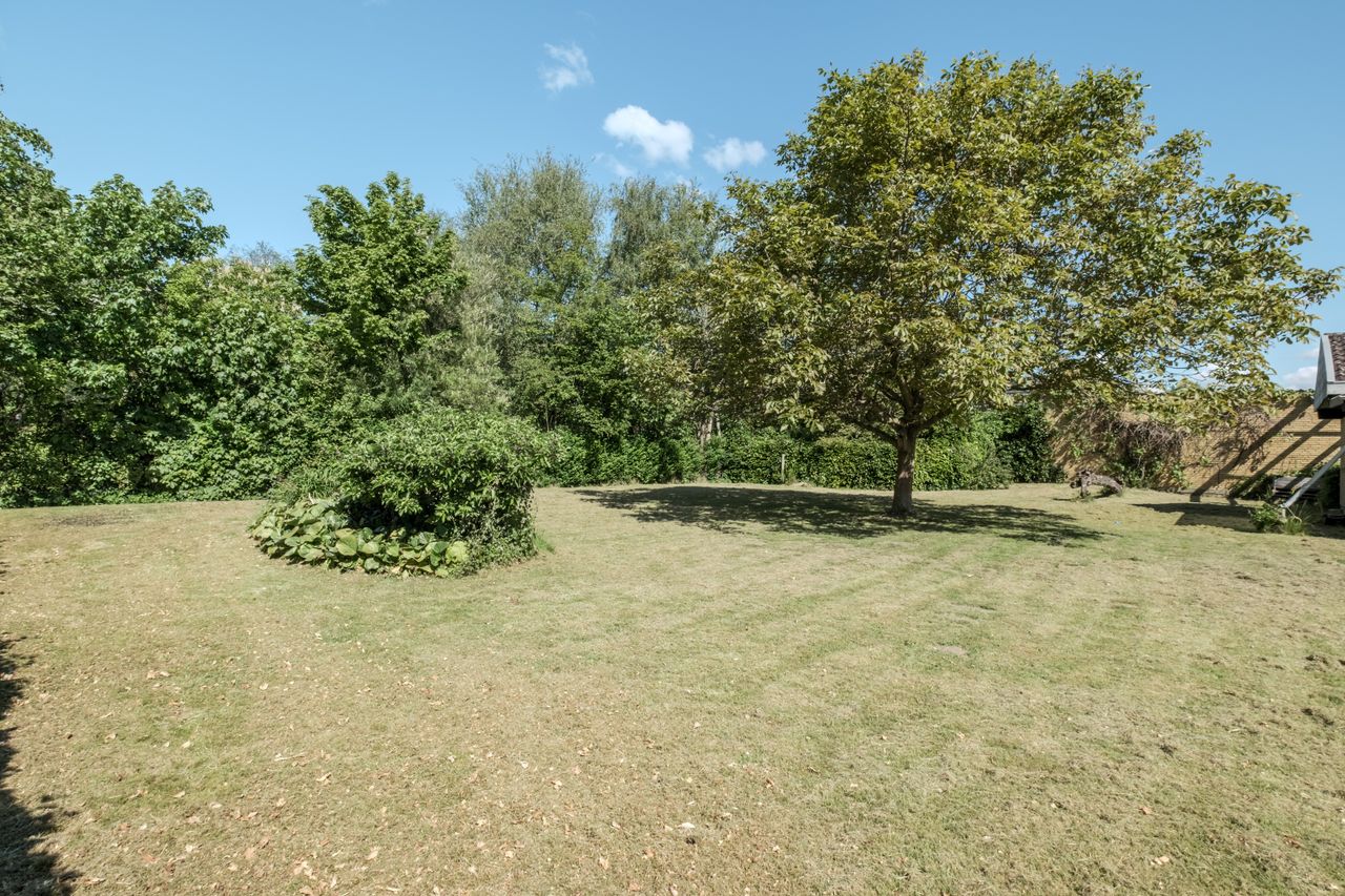 Ejendomsbillede 2 af 23