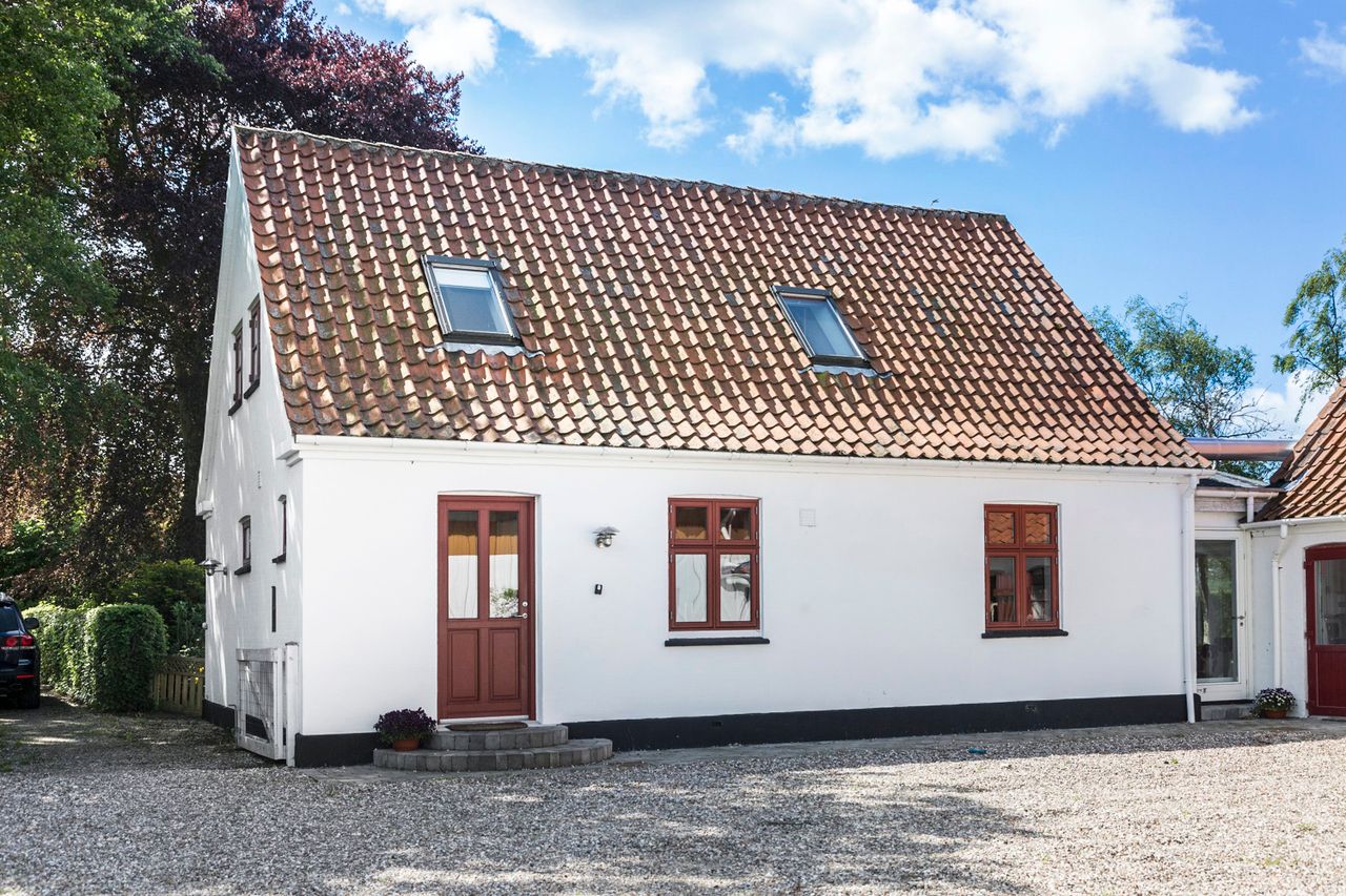 Ejendomsbillede 2 af 27