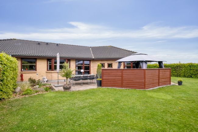 Gartneralléen 24,  Villa