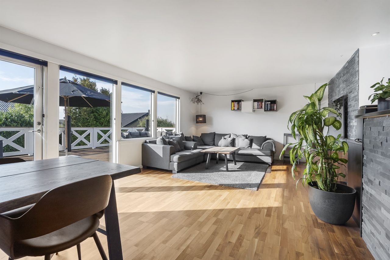 Ejendomsbillede 3 af 27