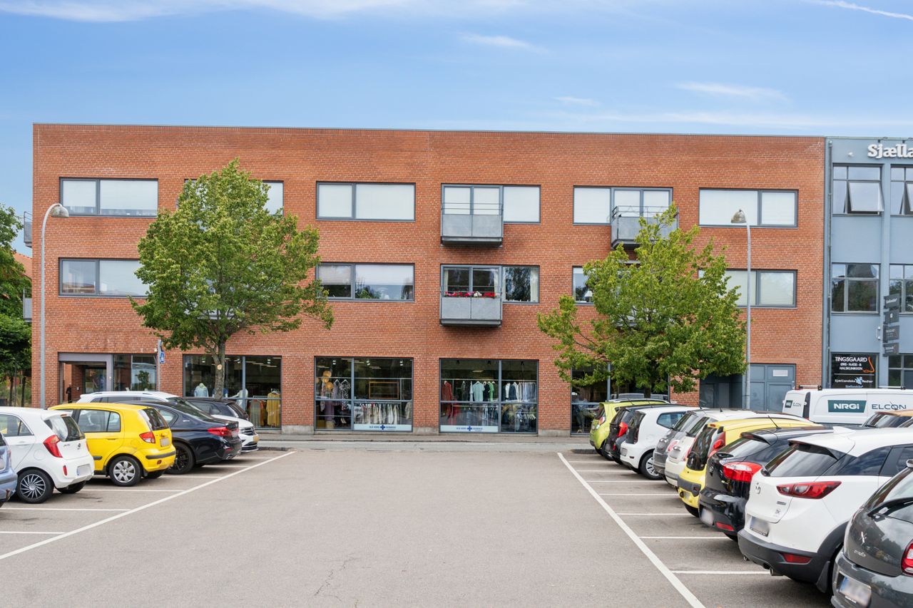 Ejendomsbillede 2 af 23