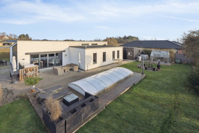 Lindhøjgårdsvej 60,  Villa