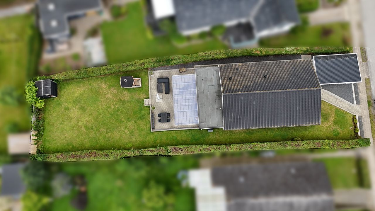 Ejendomsbillede 3 af 17