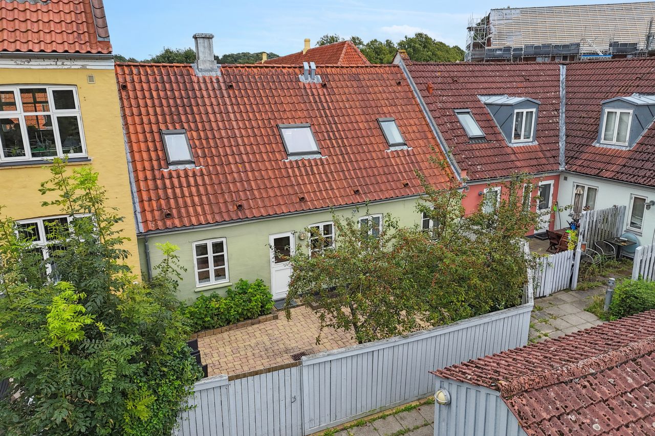 Ejendomsbillede 2 af 30