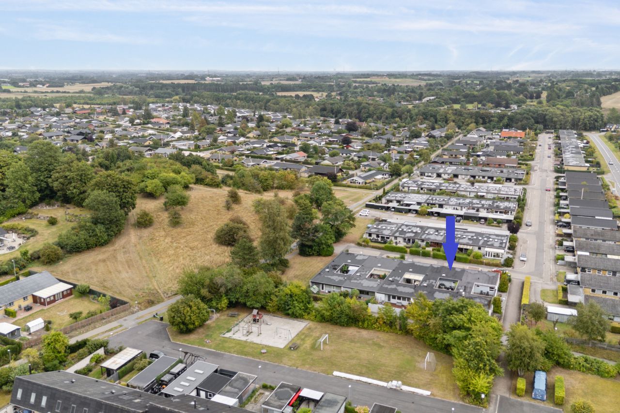 Ejendomsbillede 2 af 38