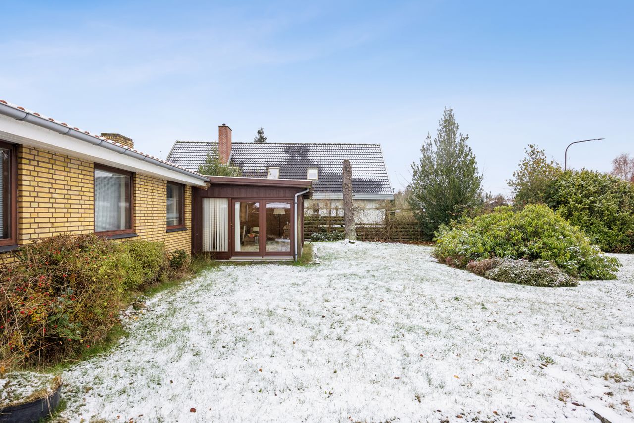 Ejendomsbillede 3 af 25