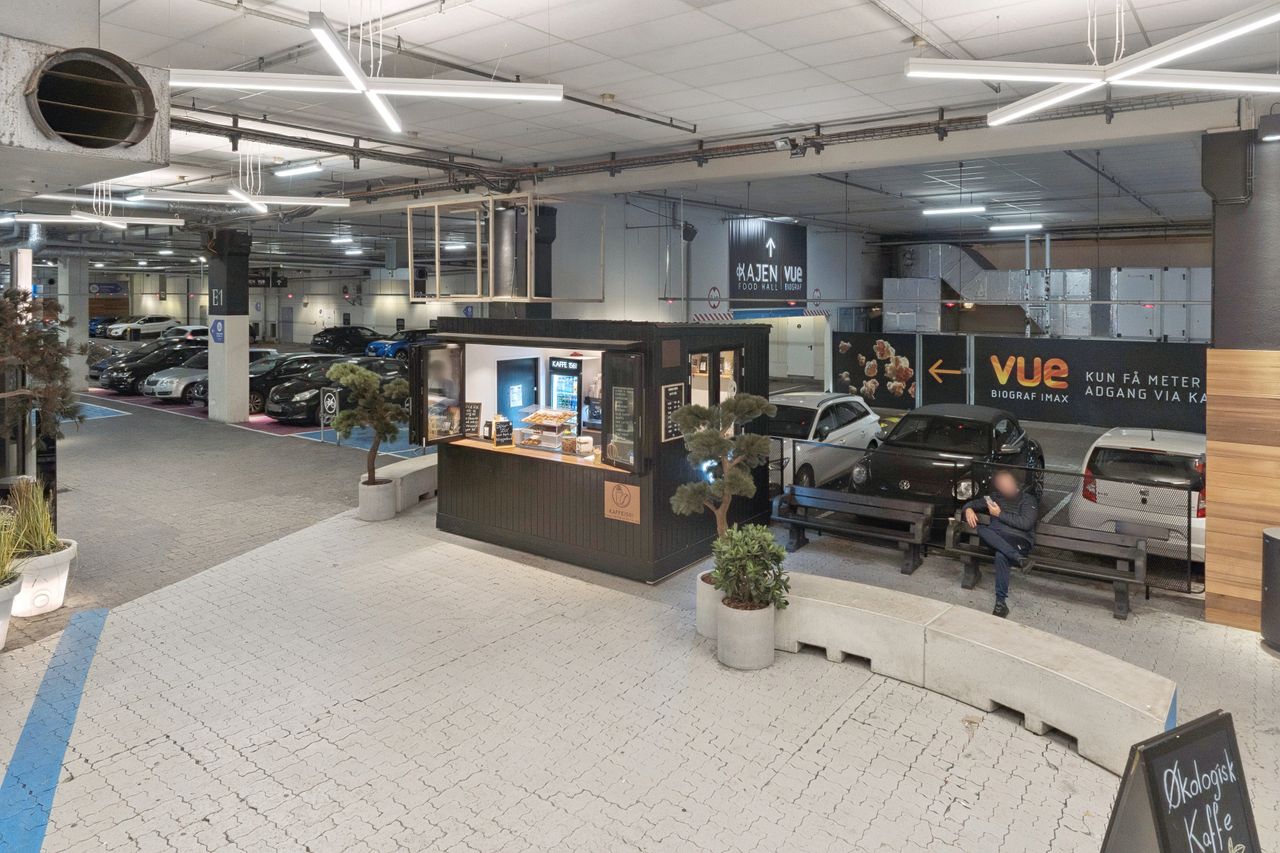 Ejendomsbillede 2 af 18