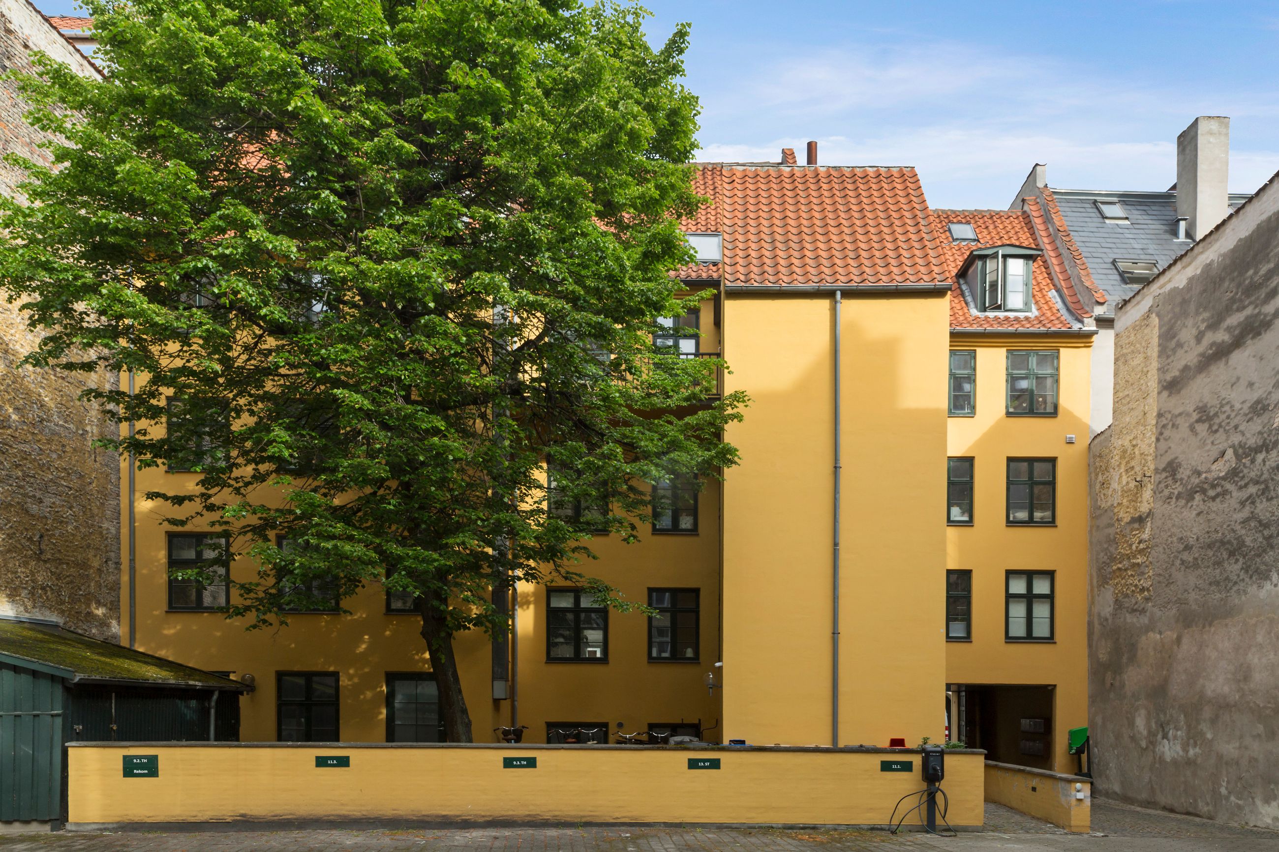 Lavendelstræde 9, 2. th, København K - 23-Ejendommen.jpg