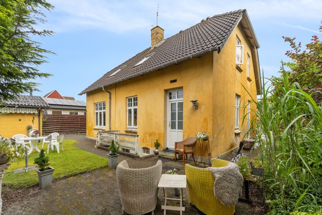 Tværgade 14,  Villa