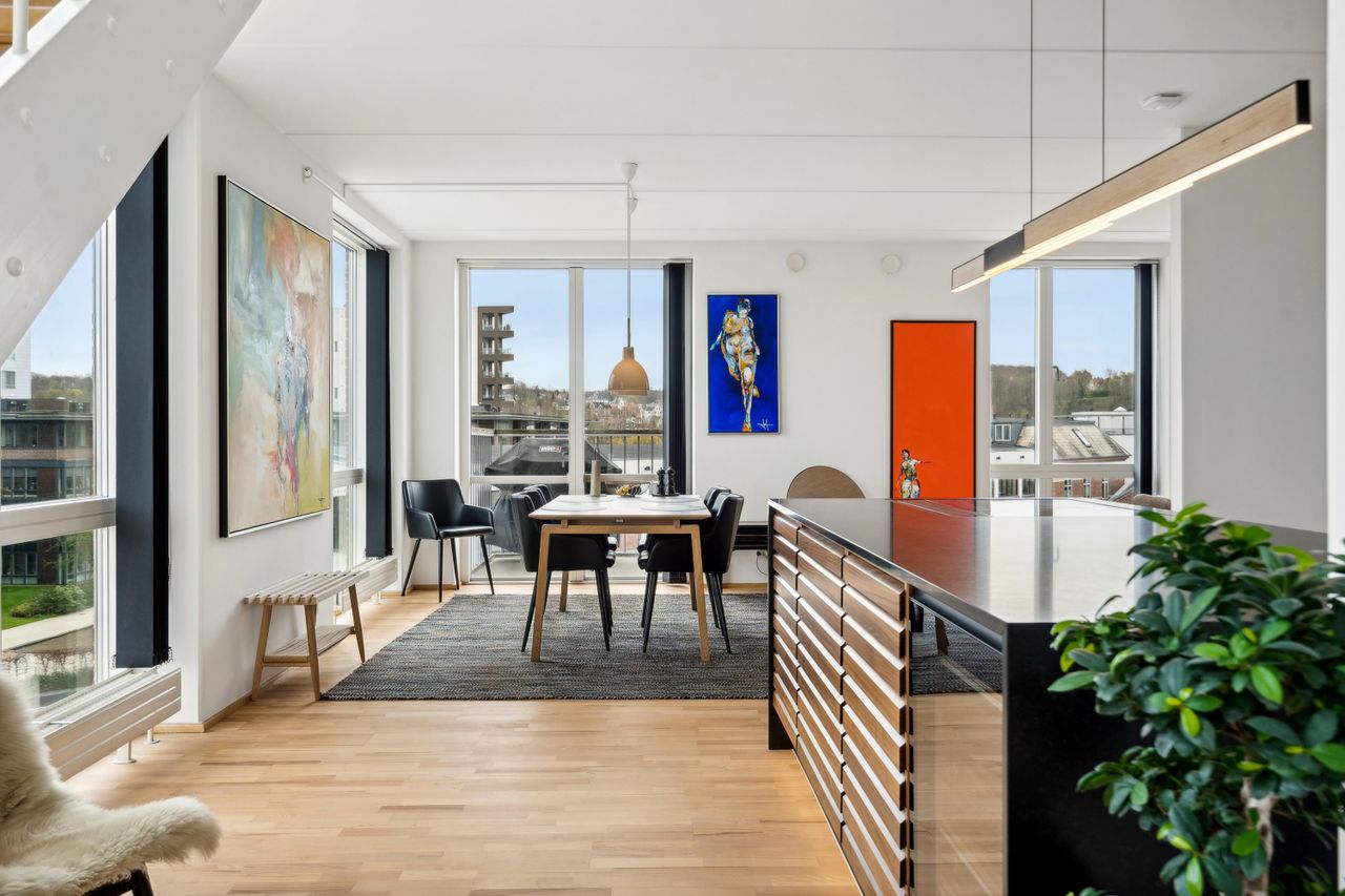 Ejendomsbillede 2 af 27