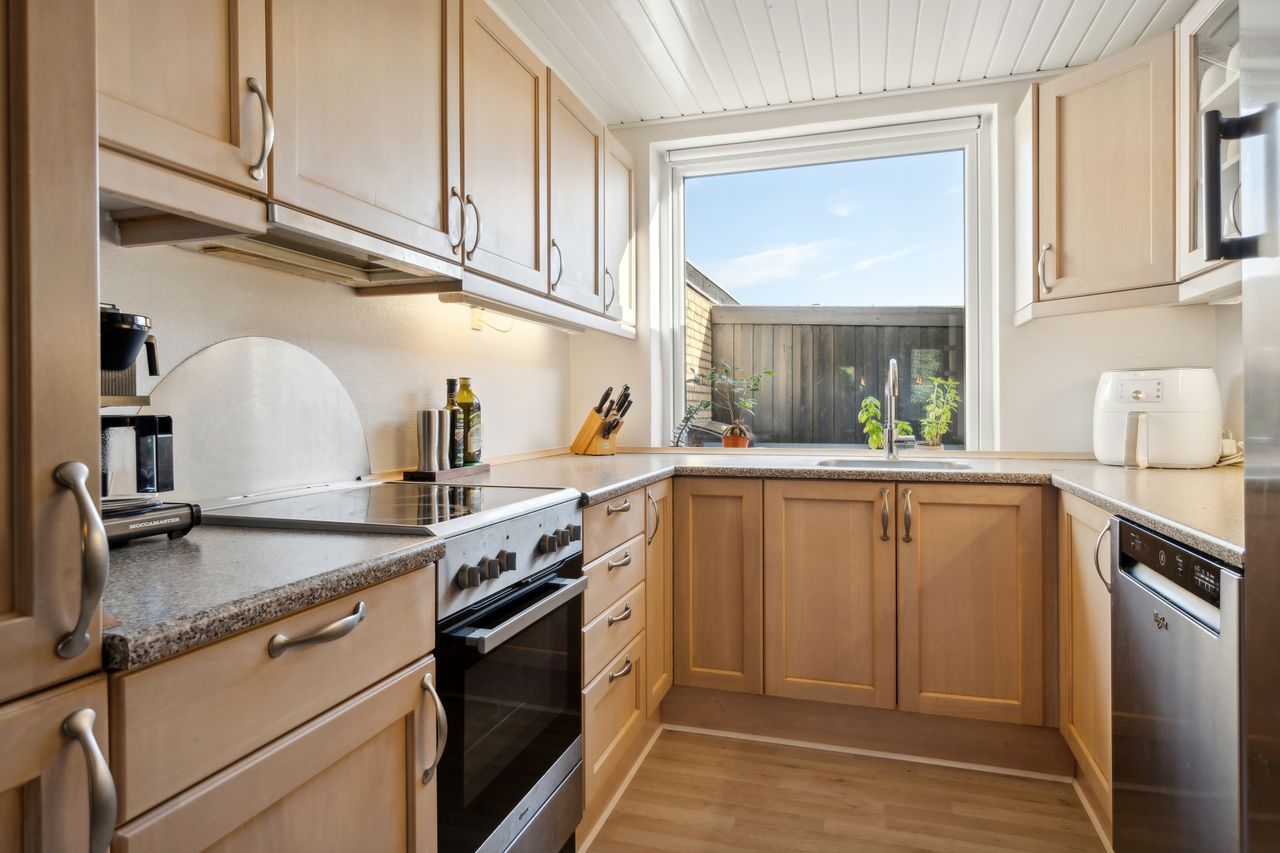 Ejendomsbillede 2 af 25