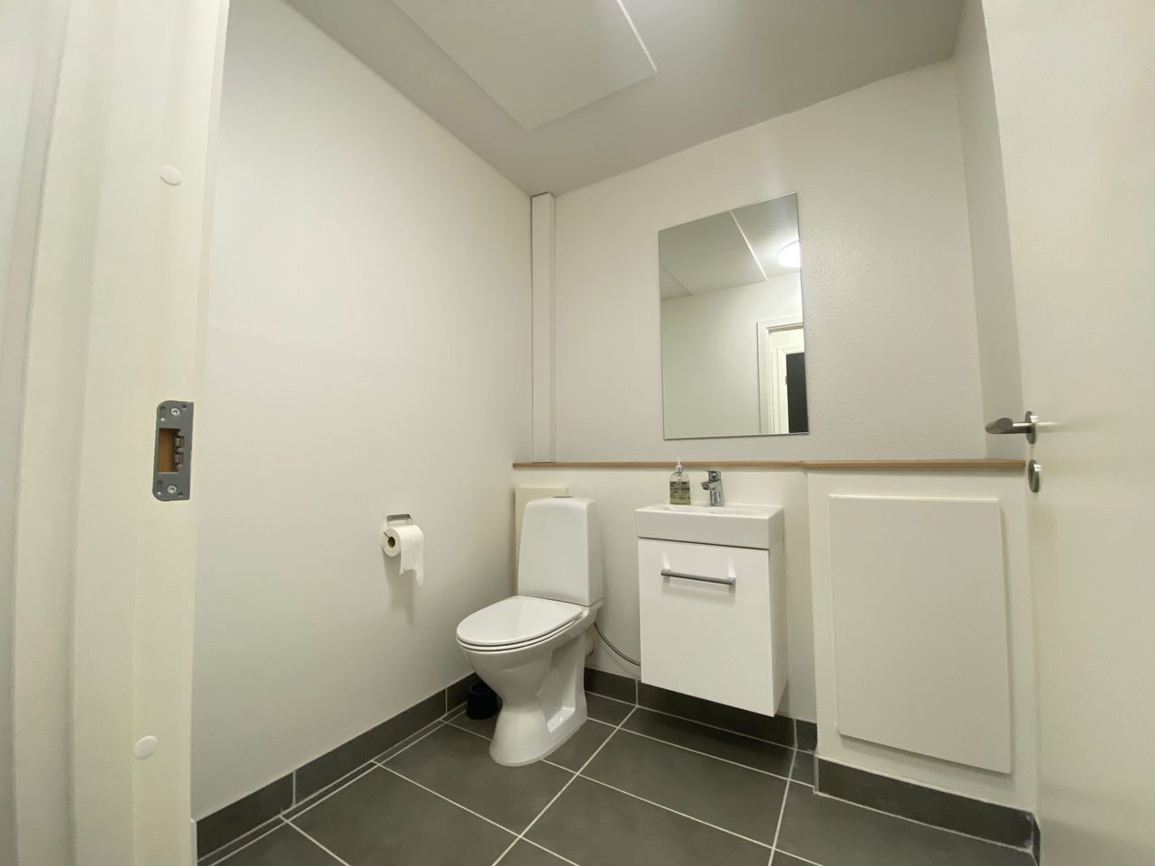 Ejendomsbillede 3 af 9