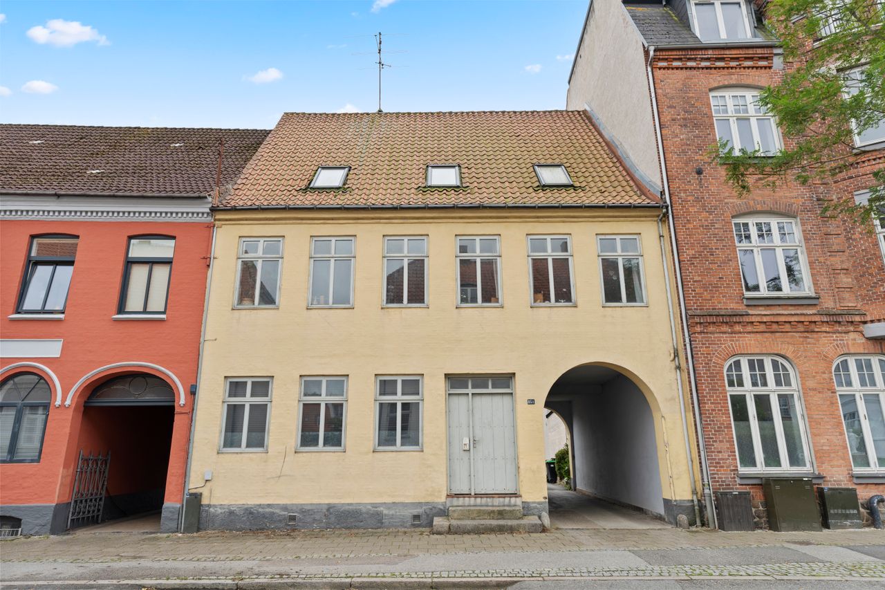 Ejendomsbillede 3 af 11