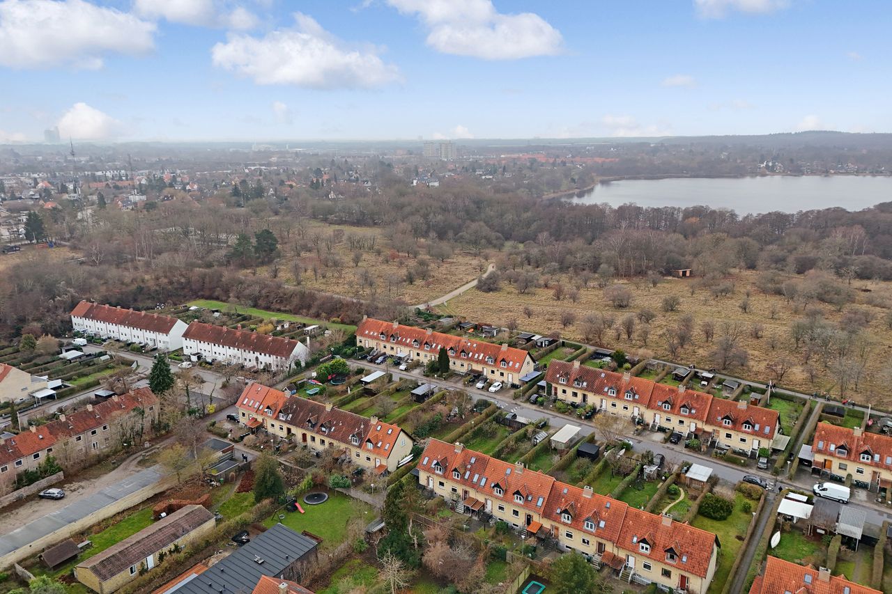 Ejendomsbillede 3 af 24