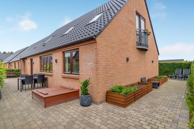 Frueskoen 10,  Mejdal