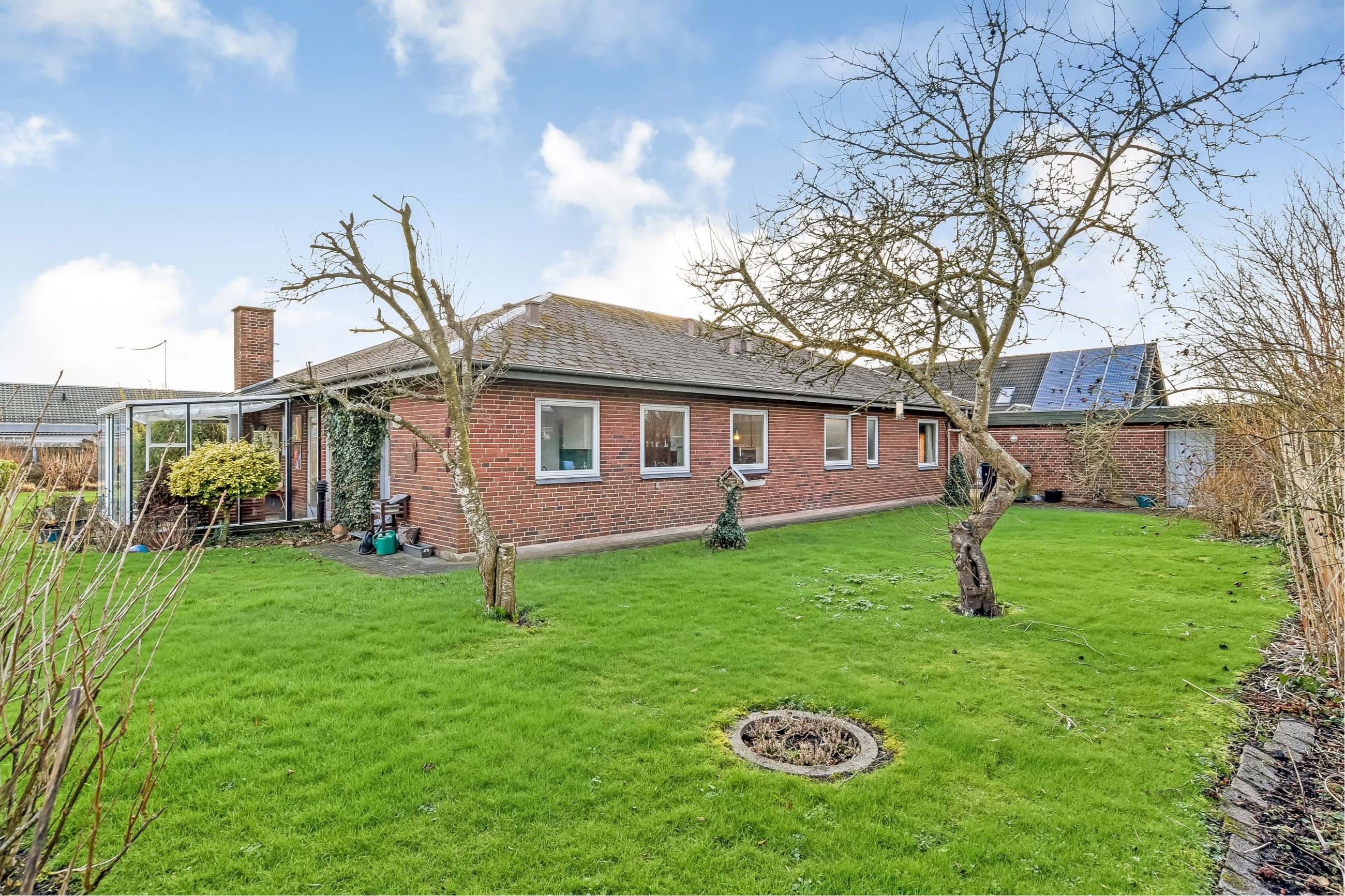 P O Pedersens Vej 16,  Villa