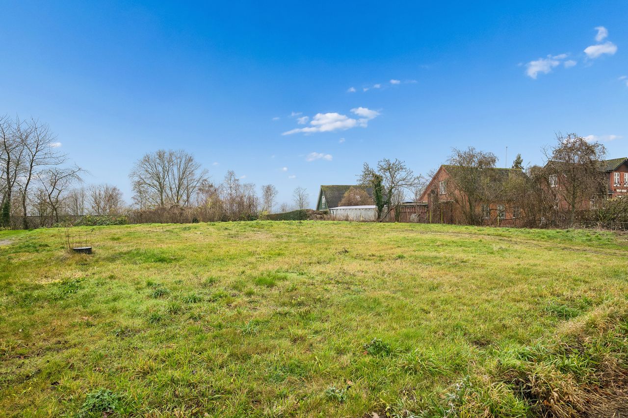 Ejendomsbillede 2 af 9