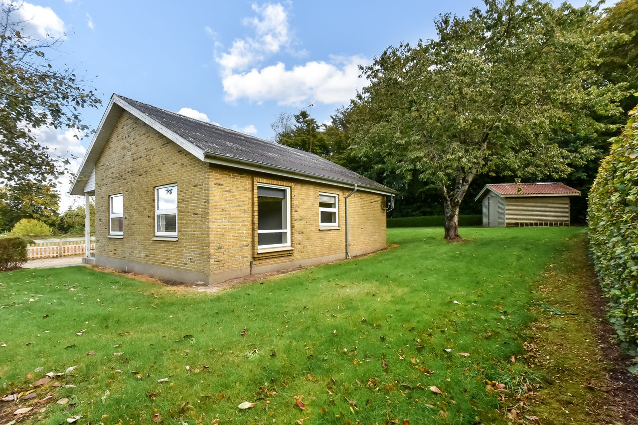 Ejendomsbillede 2 af 27