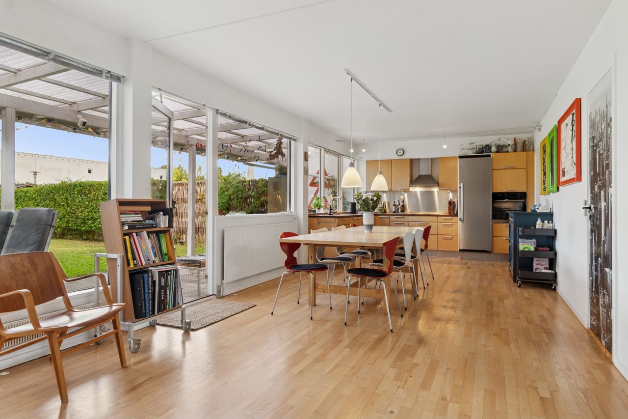 Ejendomsbillede 3 af 15