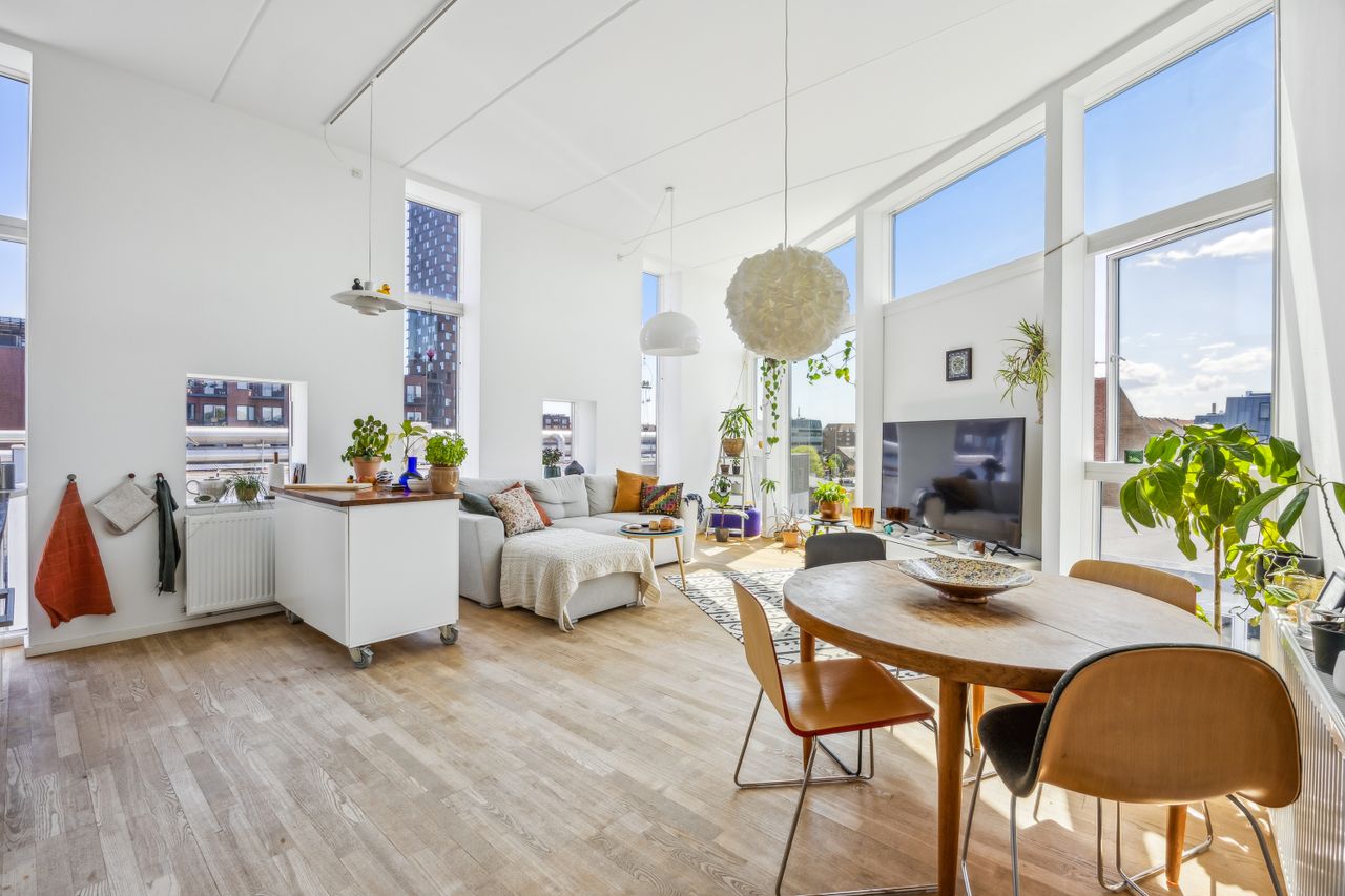 Ejendomsbillede 3 af 18