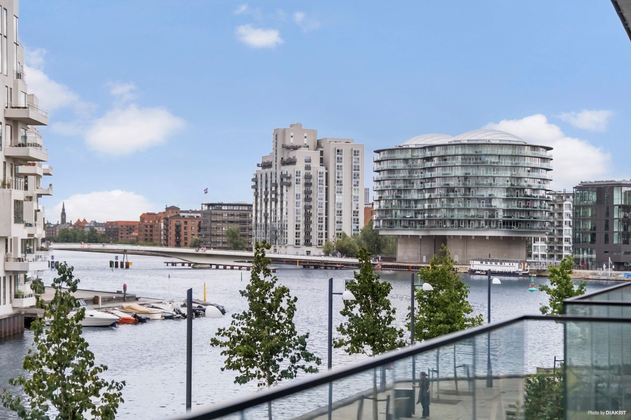 Ejendomsbillede 2 af 16