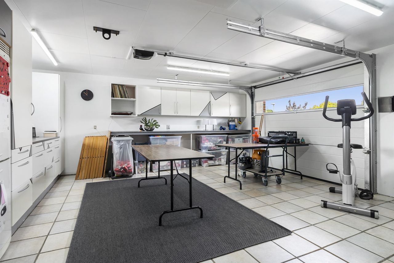 Ejendomsbillede 3 af 27