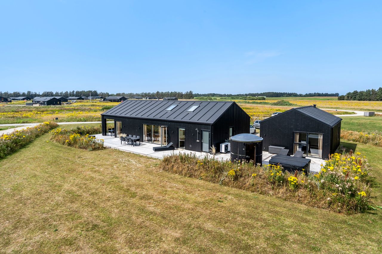 Ejendomsbillede 2 af 26