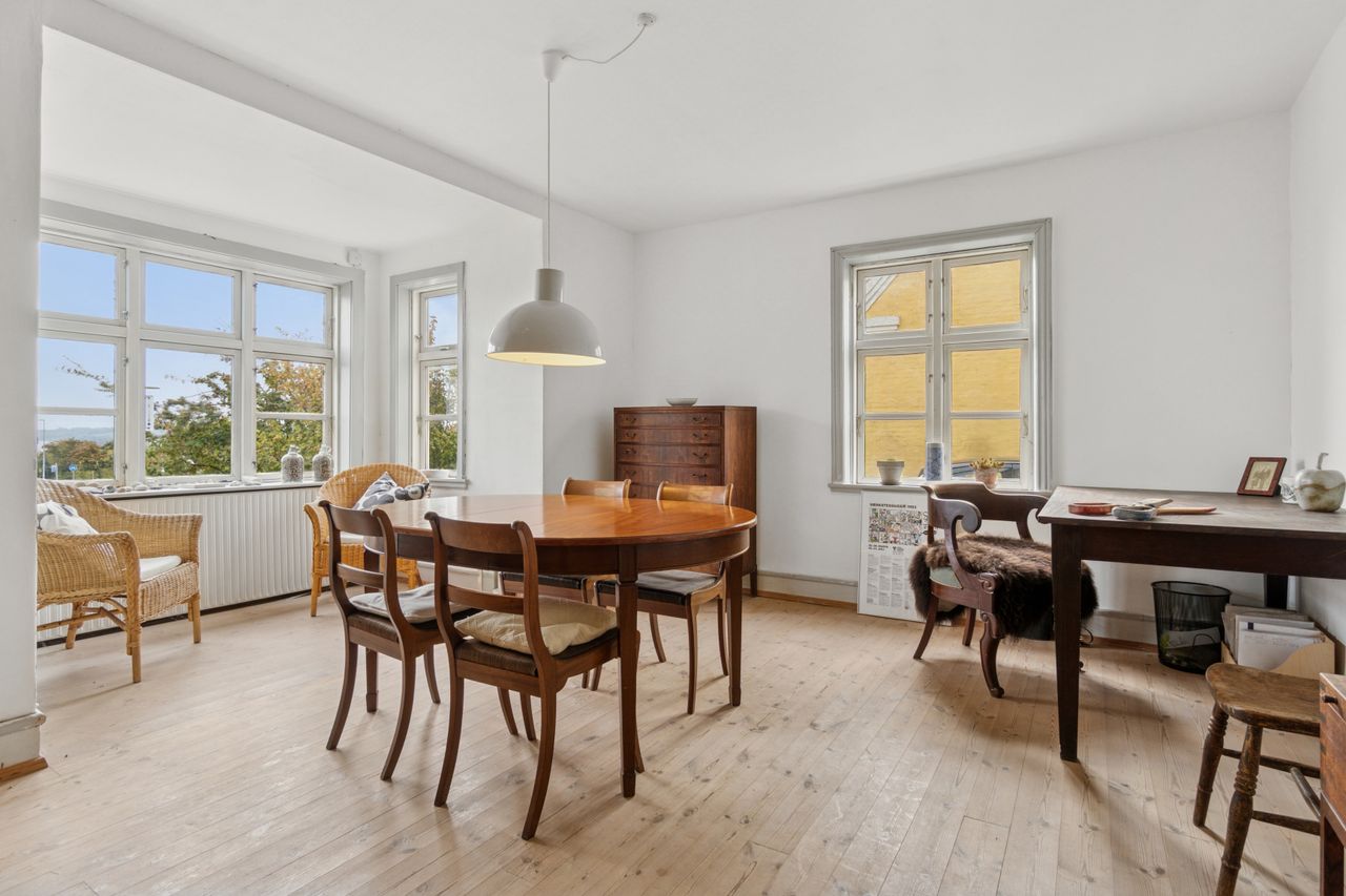 Ejendomsbillede 3 af 30