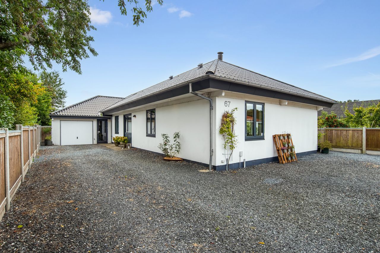 Ejendomsbillede 2 af 39