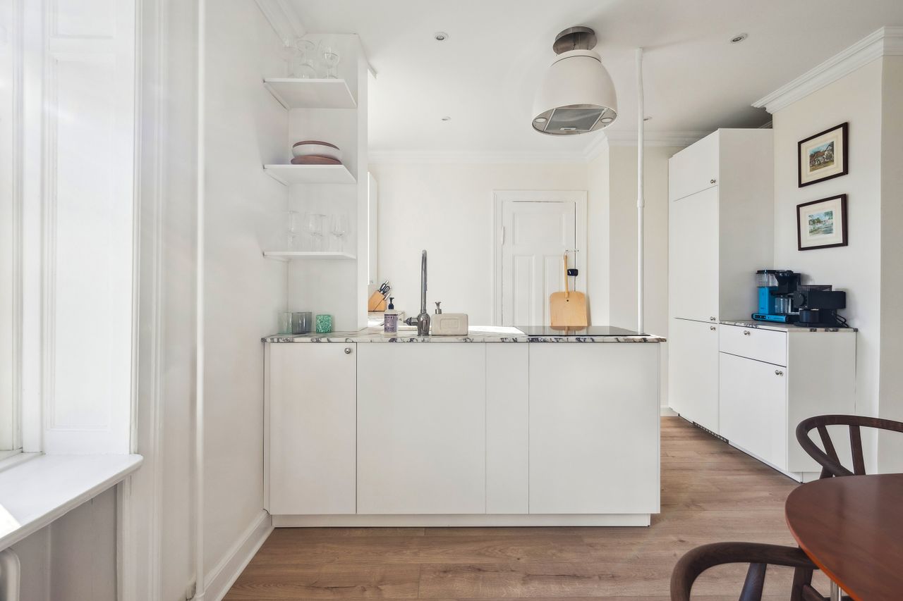 Ejendomsbillede 3 af 18