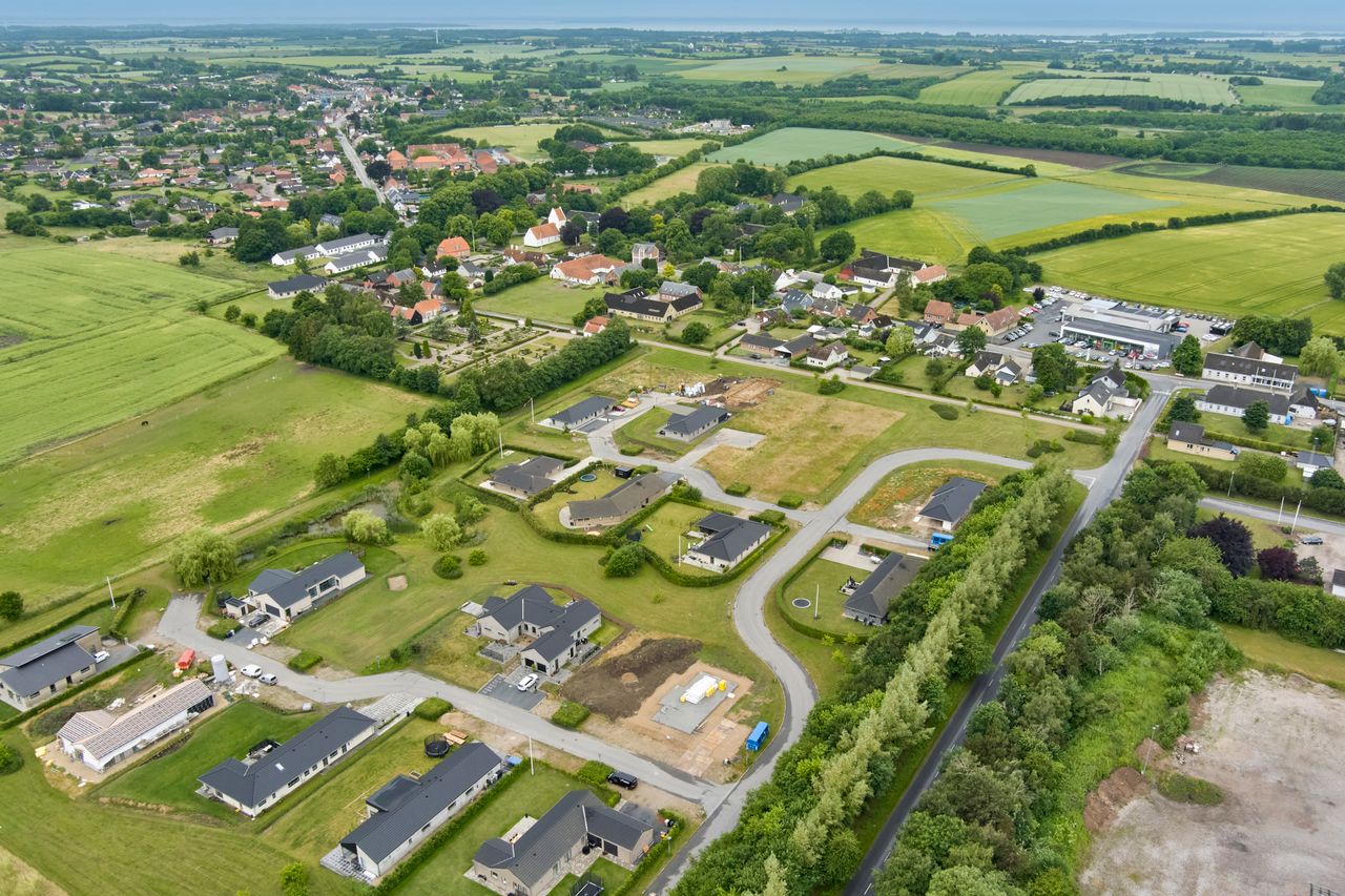 Ejendomsbillede 2 af 7