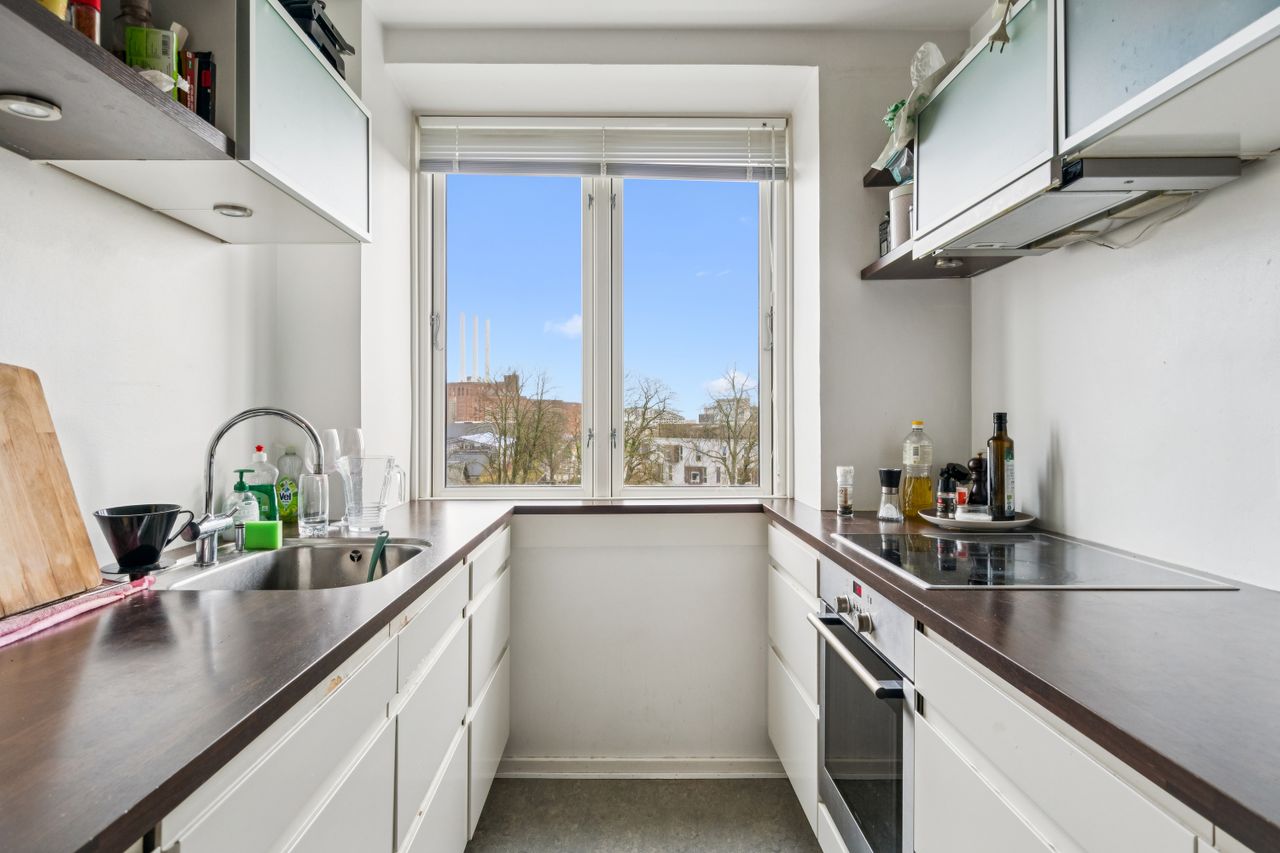 Ejendomsbillede 3 af 16