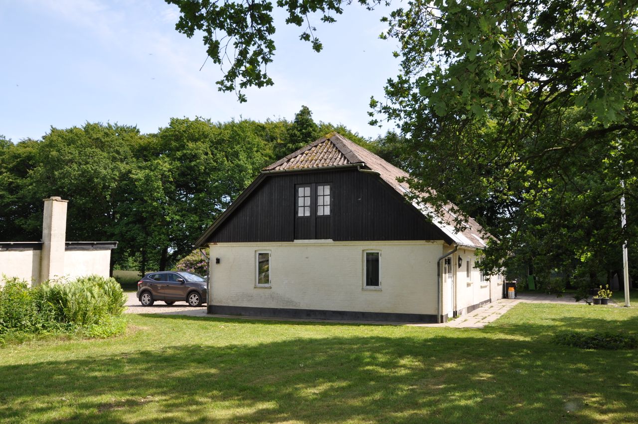 Ejendomsbillede 2 af 36