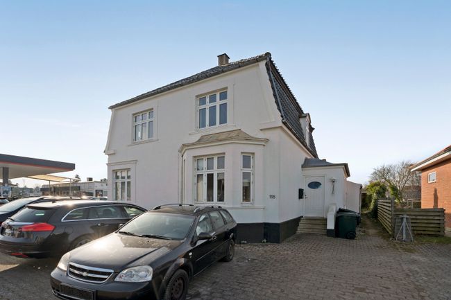 Haderslevvej 118,  Erhverv