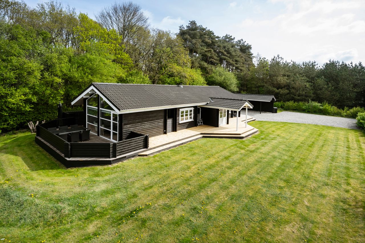 Ejendomsbillede 2 af 24