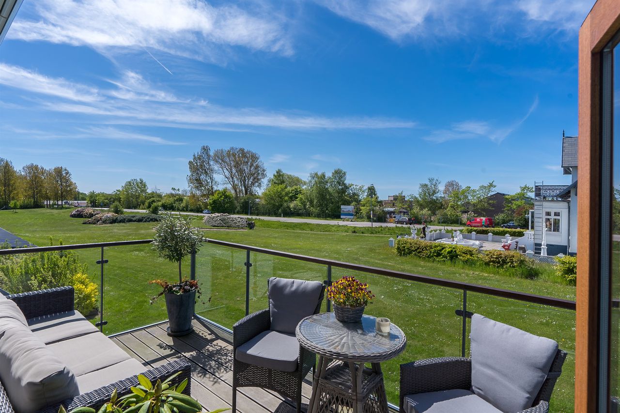 Ejendomsbillede 2 af 33