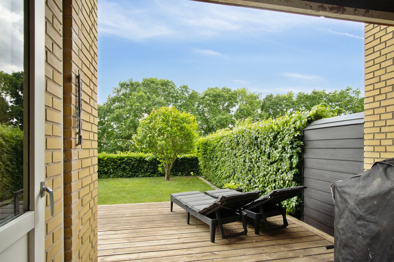 Ejendomsbillede 2 af 18